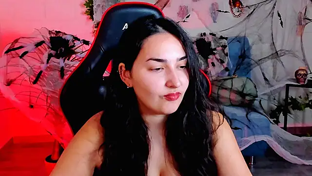 Snapshot of CeceliaJohnson chatting on 10-23-25, 08:13 CeceliaJohnson online show from 10-23-25, 08:13