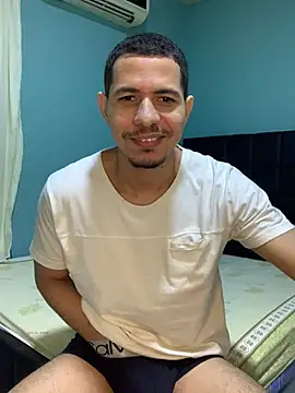 Snapshot of steven_clain chatting on 01-31-25, 06:02 steven clain online show from 01-31-25, 06:02