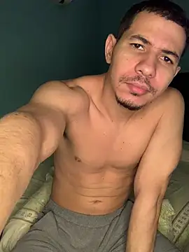 Snapshot of steven_clain chatting on 02-01-25, 07:26 steven clain online show from 02-01-25, 07:26