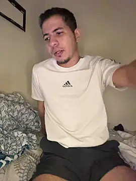 Snapshot of steven_clain chatting on 11-24-25, 06:35 steven clain online show from 11-24-25, 06:35