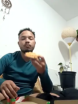 InnocentPay online show from 09-26-25, 02:59