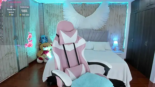 floryn susana online show from 03-01-25, 07:37