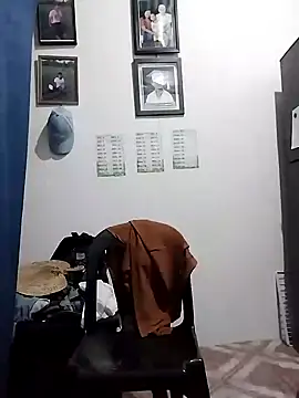 lickmepussy21 online show from 01-15-25, 06:51