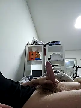 Snapshot of BigJuicy18cm chatting on 01-26-25, 10:13 BigJuicy18cm online show from 01-26-25, 10:13