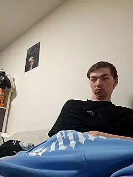 Snapshot of BigJuicy18cm chatting on 02-26-25, 11:09 BigJuicy18cm online show from 02-26-25, 11:09