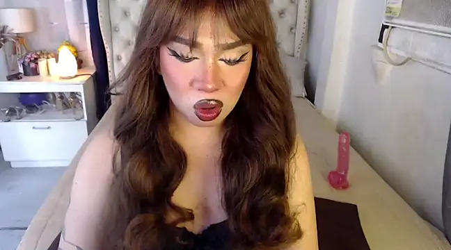 RebecaNextToYou online show from 12-19-24, 08:34