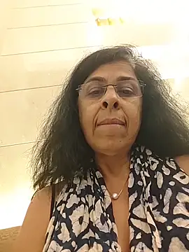 Susannemilf online show from 02-14-26, 02:47