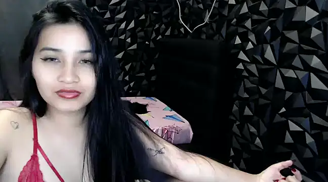  Bellatrixy  online show from 12-25-24, 04:43