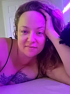 julimonroe online show from 02-27-25, 06:50