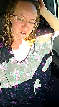 julimonroe online show from 03-13-25, 03:17