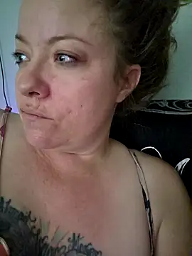 julimonroe online show from 02-24-26, 11:52