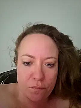 julimonroe online show from 04-19-26, 10:14