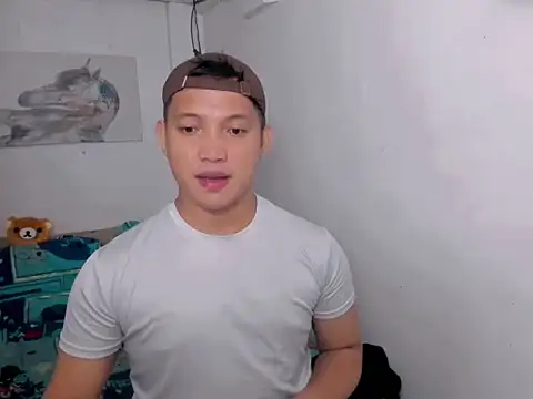 xSebastian19 online show from 05-01-26, 09:14