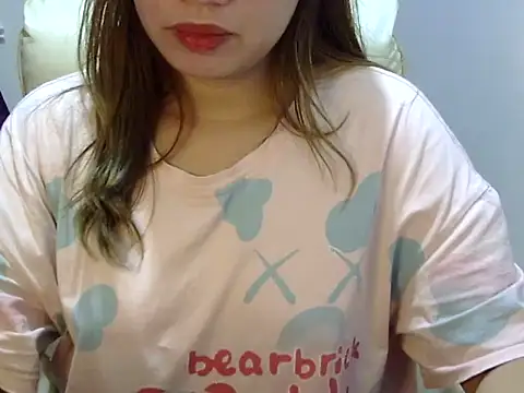    zurIII09  online show from 11-14-25, 09:52