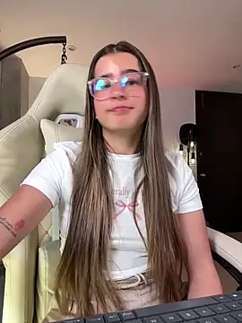 Snapshot of Stormiie777 chatting on 02-24-26, 03:26 Stormiie777 online show from 02-24-26, 03:26