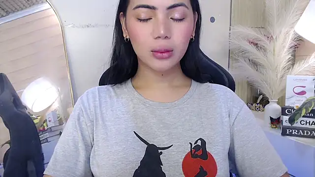 Martha pookerxxx online show from 12-04-25, 11:57