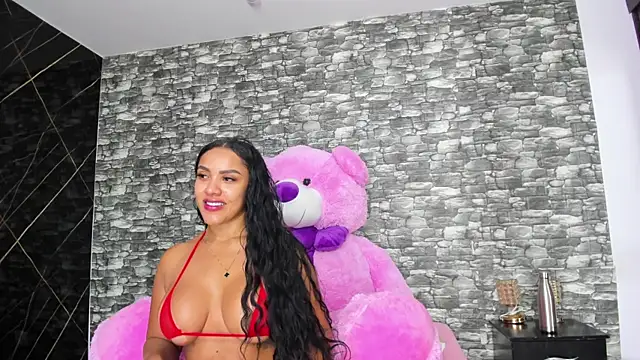 HeidyWillss online show from 01-15-25, 07:23