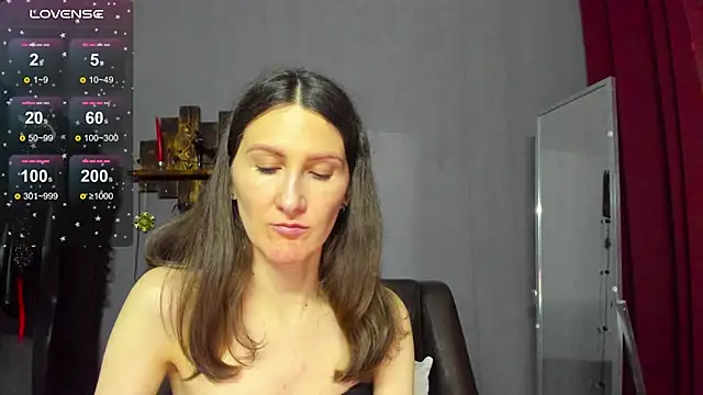 Snapshot of Mistress_Pamela chatting on 01-29-25, 07:15 Mistress Pamela online show from 01-29-25, 07:15