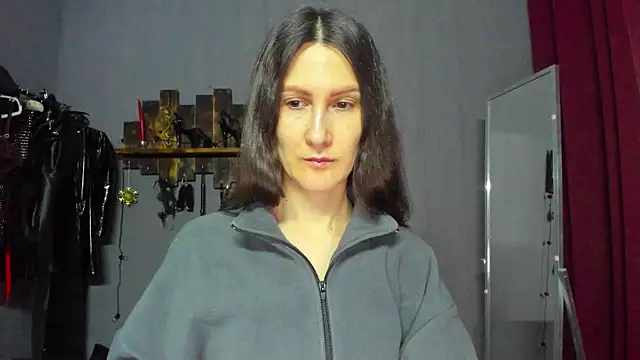 Snapshot of Mistress_Pamela chatting on 01-30-25, 03:44 Mistress Pamela online show from 01-30-25, 03:44