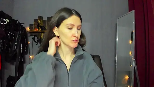 Snapshot of Mistress_Pamela chatting on 02-01-25, 05:49 Mistress Pamela online show from 02-01-25, 05:49
