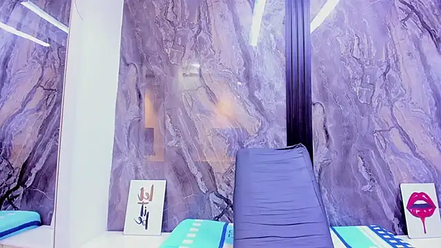 Snapshot of HellenJohansson chatting on 02-06-26, 07:39 HellenJohansson online show from 02-06-26, 07:39