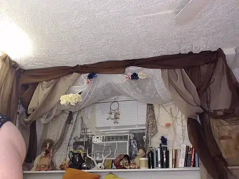 MaxiMillz online show from 02-23-25, 03:13