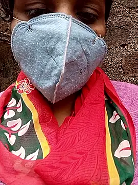 Snapshot of Lattika-Bhabhi chatting on 10-29-25, 07:10 Lattika-Bhabhi online show from 10-29-25, 07:10