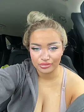 EmiliaPetrova online show from 03-22-25, 04:26