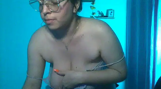 lorenitabella online show from 02-10-25, 10:19