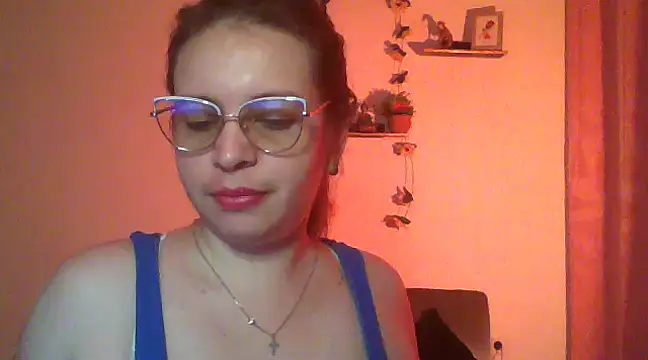 lorenitabella online show from 02-12-25, 05:47