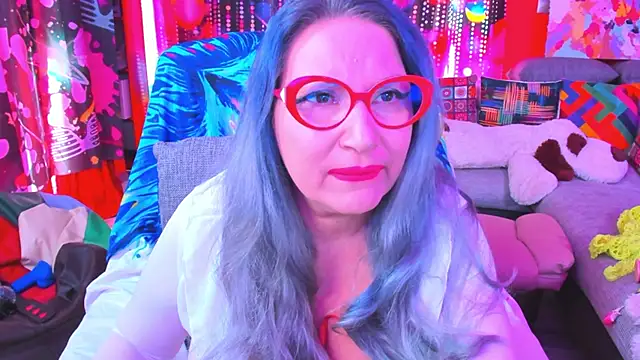 mature lisa naughty online show from 03-13-25, 01:50