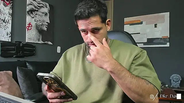 Davevilboy online show from 11-13-25, 01:21