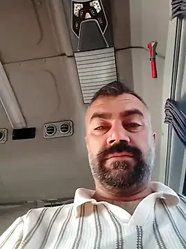 Snapshot of kevgir08 chatting on 06-18-26, 04:24 kevgir08 online show from 06-18-26, 04:24