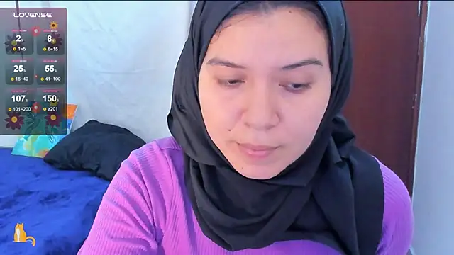 Snapshot of MatchedEyebrow chatting on 12-11-24, 09:55 MatchedEyebrow online show from 12-11-24, 09:55