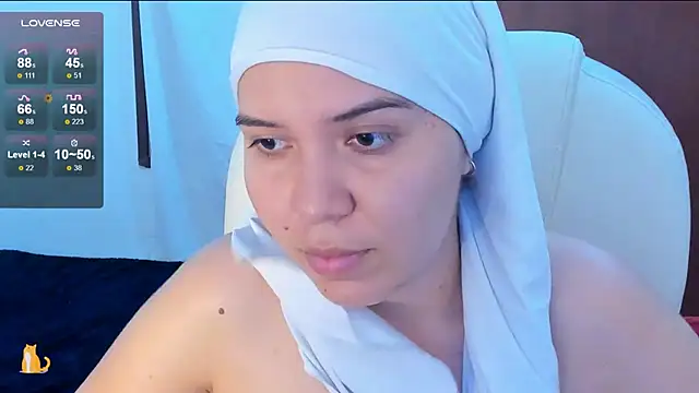 Snapshot of MatchedEyebrow chatting on 12-25-24, 11:53 MatchedEyebrow online show from 12-25-24, 11:53