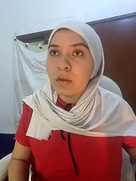 Snapshot of MatchedEyebrow chatting on 02-02-25, 08:41 MatchedEyebrow online show from 02-02-25, 08:41