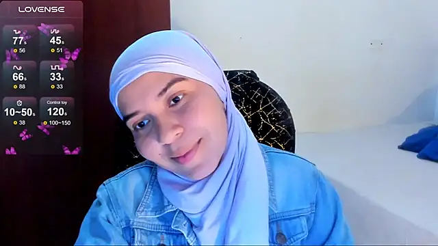Snapshot of MatchedEyebrow chatting on 07-12-26, 08:55 MatchedEyebrow online show from 07-12-26, 08:55