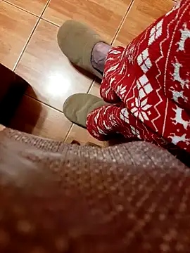 feet toes online show from 03-23-25, 03:32