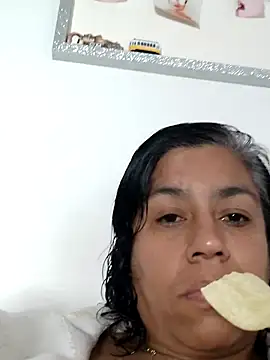 Molly newman6 online show from 10-19-25, 11:11