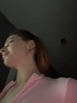 Camilla Railian online show from 09-29-25, 12:21