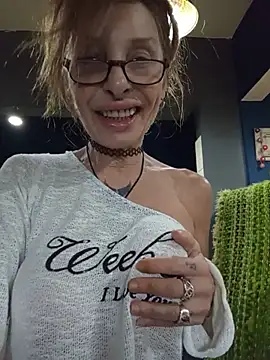 FrozenWaffle online show from 07-18-26, 04:55