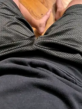 Snapshot of MrandMrsHaze chatting on 11-07-25, 11:27 MrandMrsHaze online show from 11-07-25, 11:27