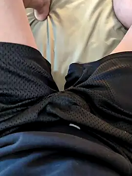 Snapshot of MrandMrsHaze chatting on 11-13-25, 07:35 MrandMrsHaze online show from 11-13-25, 07:35