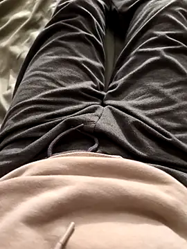 Snapshot of MrandMrsHaze chatting on 11-27-25, 11:07 MrandMrsHaze online show from 11-27-25, 11:07