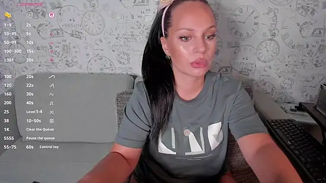 LondonBadGirl online show from 09-16-25, 08:43