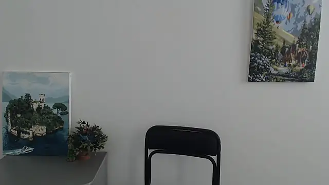 Snapshot of Sexy_MargoX_ chatting on 04-26-26, 12:14 Sexy MargoX online show from 04-26-26, 12:14