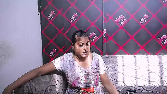 Snapshot of indian_glitter chatting on 09-09-25, 07:19 indian glitter online show from 09-09-25, 07:19