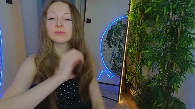 Snapshot of freya_nilsson chatting on 12-20-24, 07:17 freya nilsson online show from 12-20-24, 07:17