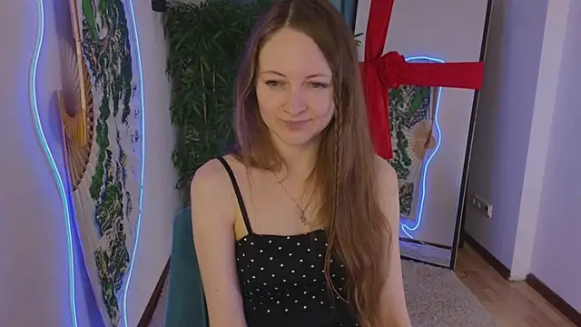Snapshot of freya_nilsson chatting on 01-19-25, 12:28 freya nilsson online show from 01-19-25, 12:28