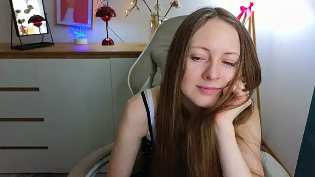 Snapshot of freya_nilsson chatting on 01-21-25, 04:27 freya nilsson online show from 01-21-25, 04:27